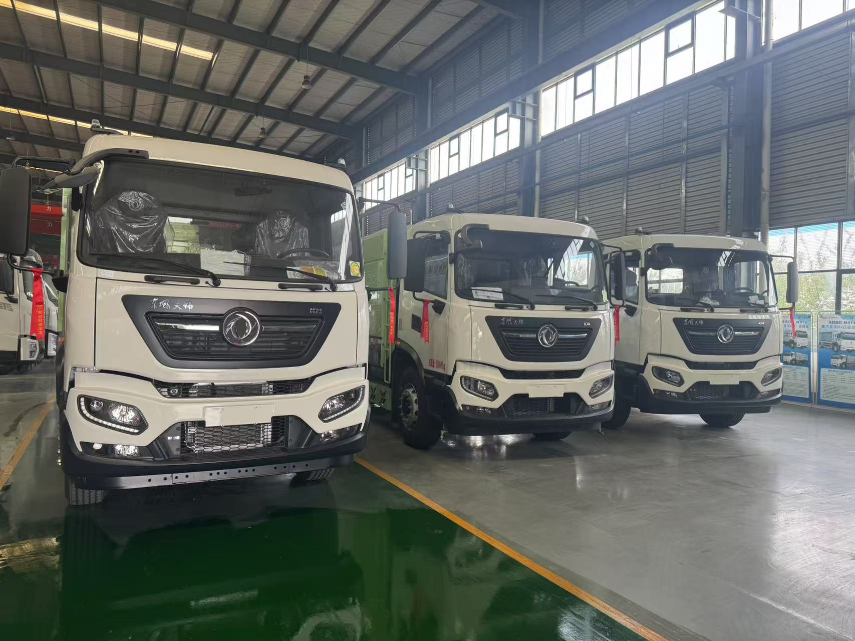 賀喜(河北朱總)喜提新能源純電動(dòng)洗掃車2輛、純電動(dòng)吸塵車1輛 賀喜(河北朱總)喜提新能源純電動(dòng)洗掃車2輛、純電動(dòng)吸塵車1輛